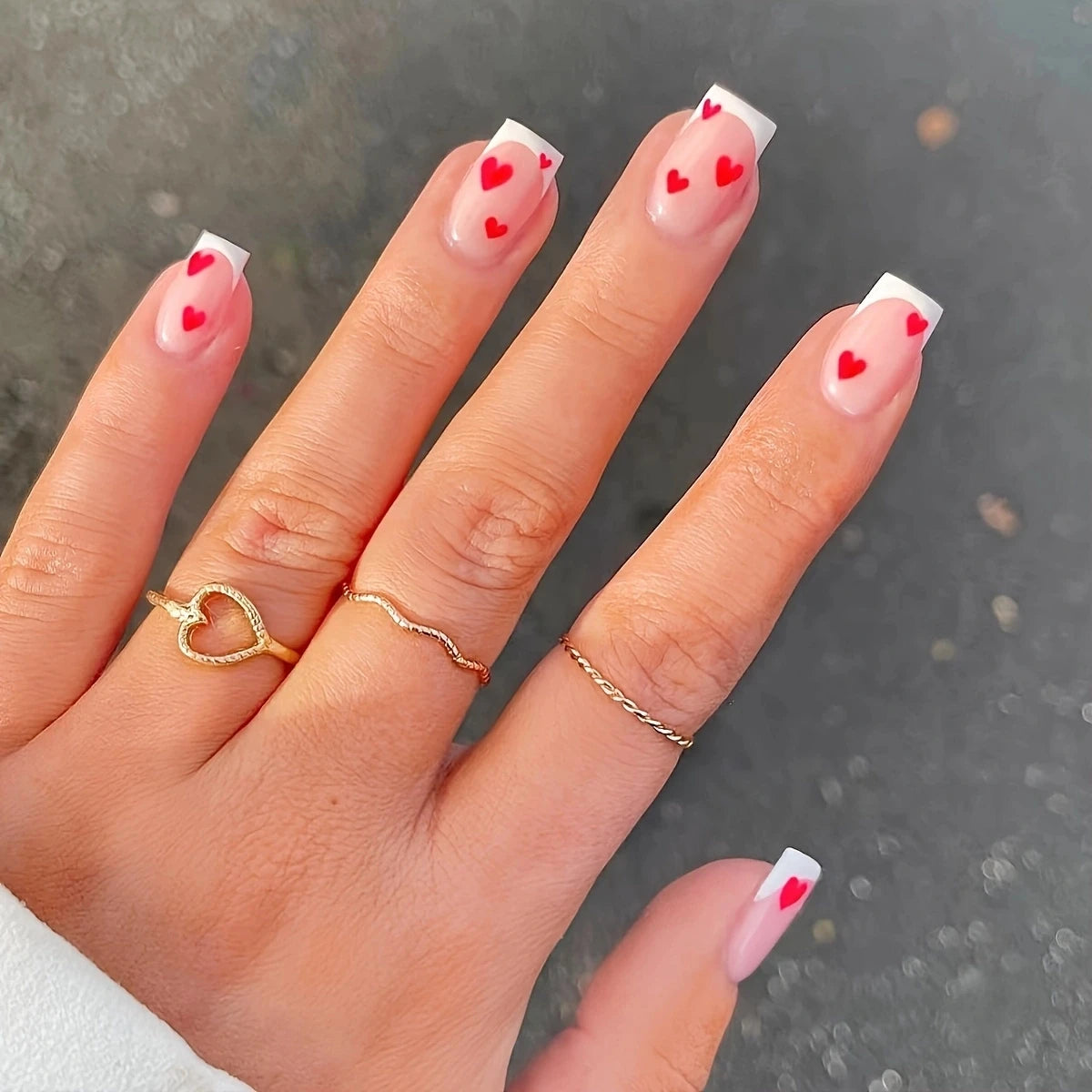 Simple wine red French false nails, European and American light luxury style ins nail enhancement, detachable nail patches