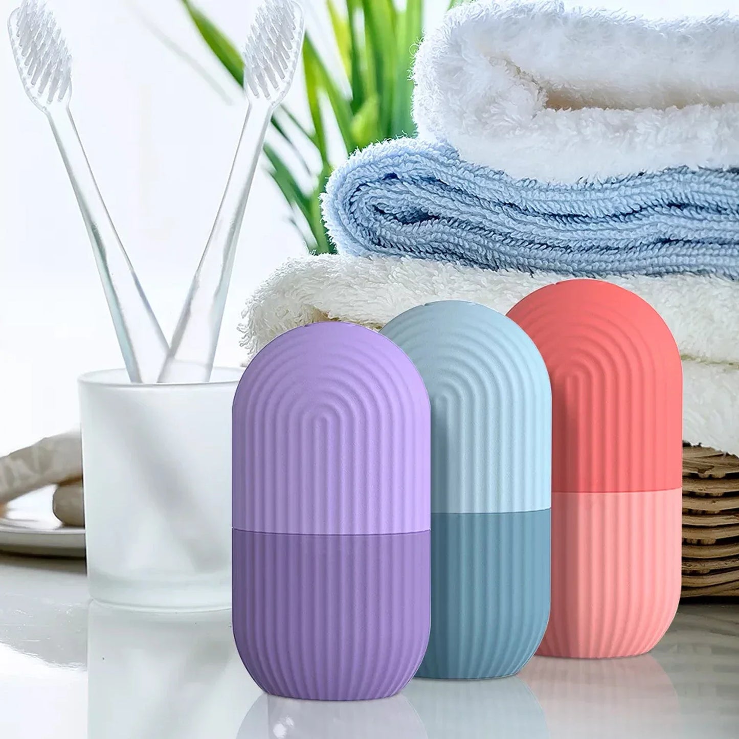 Ice Cube Face Roller, Eyes and Neck, Brighten Skin & Enhance Your Natural Glow, Reusable Facial Treatment, Ice Cube Roller